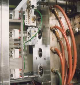 Los útiles del moldeo por inyección del plástico de la clase 101 de SPI diseñaron y construyeron interno en los plásticos de EVCO